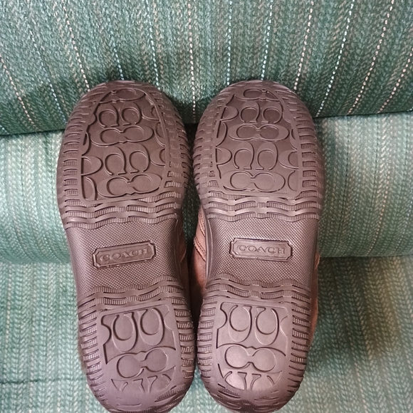 COACH Sherman Signature C Brown Suede  Boots Sz 6B & NWT Merona Wallet - Picture 5 of 11